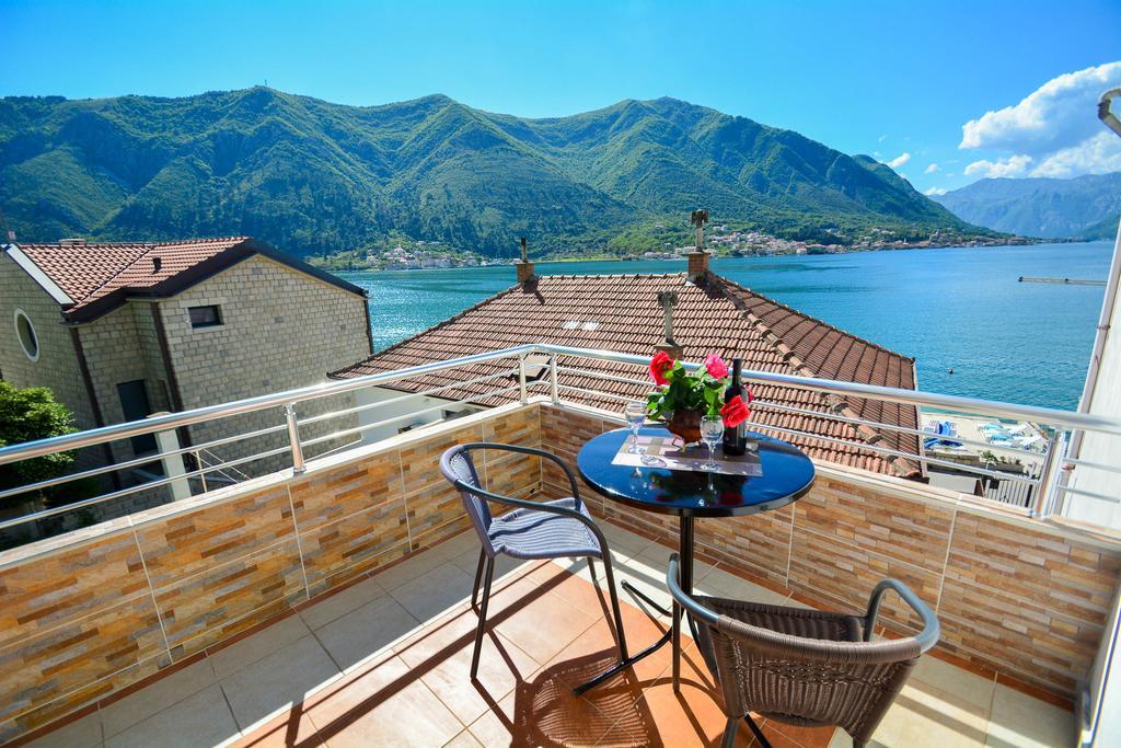 Apartment The Sea Coast Kotor Exterior foto